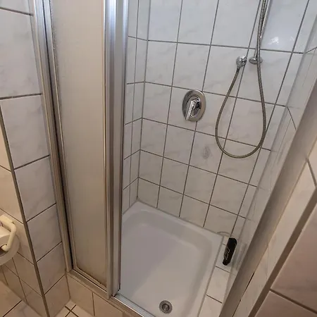 West Apartman